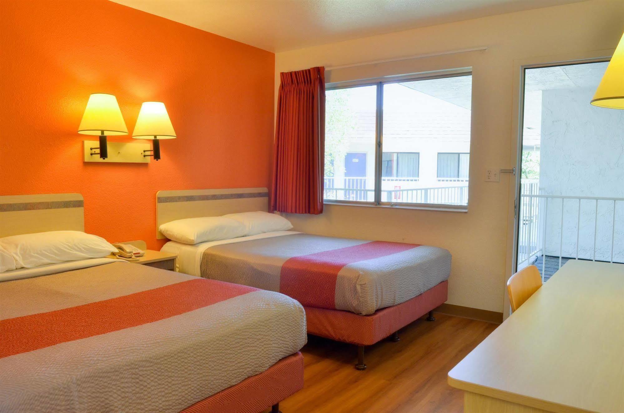 Motel 6-Santa Nella, Ca - Los Banos - Interstate 5 Exterior photo